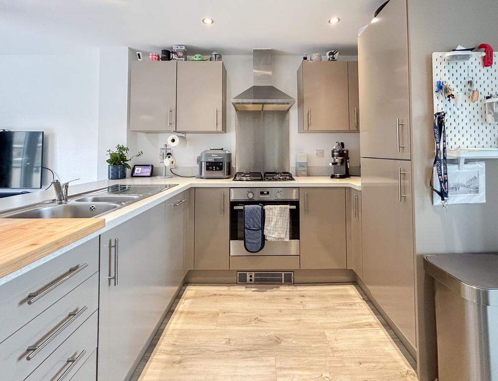 Kitchen/Living Room