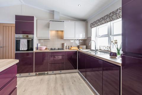 undefined, Staines-upon-Thames, Surrey, TW18