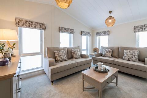 undefined, Staines-upon-Thames, Surrey, TW18
