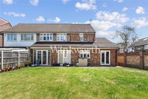 4 bedroom semi-detached house for sale, Firs Park Gardens, London, N21