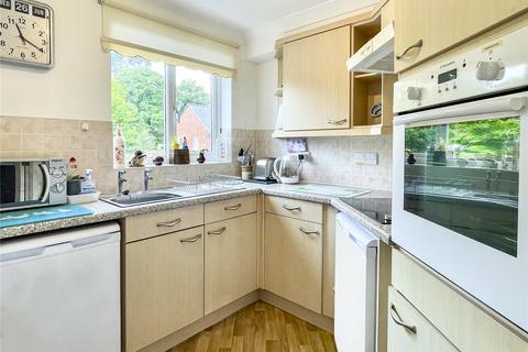 1 bedroom retirement property for sale, Lutton Close, Oswestry, Shropshire, SY11