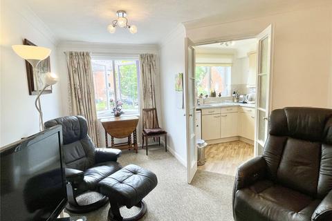 1 bedroom retirement property for sale, Lutton Close, Oswestry, Shropshire, SY11