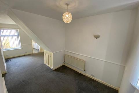 2 bedroom terraced house to rent, Pilkington Street, Middlesbrough TS3