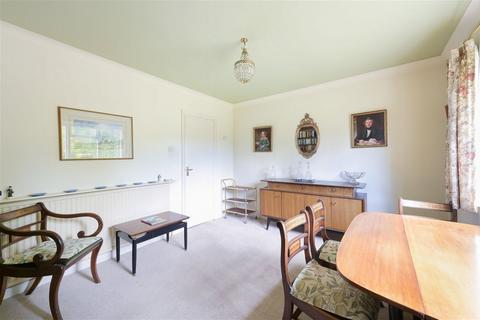 4 bedroom detached house for sale, 1 Woodside Close, Caterham CR3