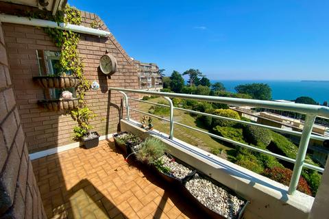 2 bedroom flat to rent, Lyncombe Crescent, Higher Lincombe Road, Torquay