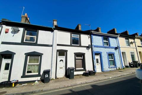 3 bedroom terraced house to rent, Princes Road, Torquay