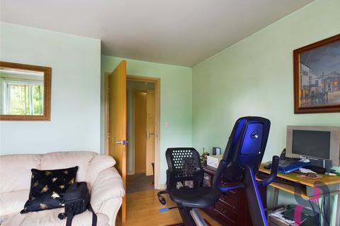 1 bedroom flat for sale, Aspinall Street, Middleton, Manchester, M24