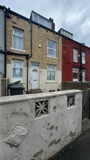 2 bedroom terraced house to rent, Clifton Grove, Leeds, LS9 6EW