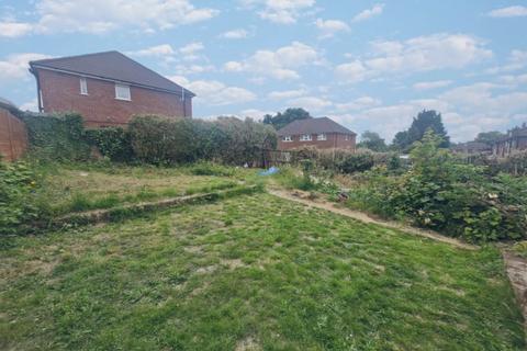 26 Brickly Road, Luton, LU4 9EU