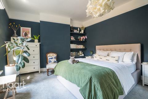 8b Piermont Road, London, SE22 0LN