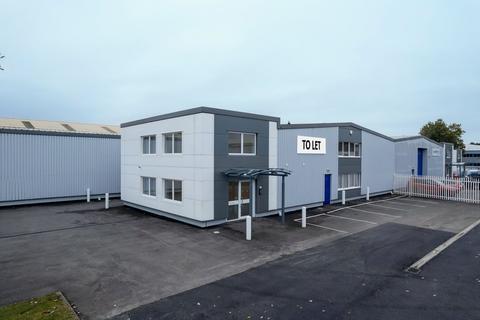 Industrial unit to rent, Unit B7 Millbrook Close, Chandlers Ford Industrial Estate, Eastleigh, SO53 4BZ