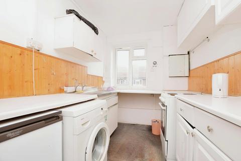 1 bedroom flat to rent, Peckham Park Road Peckham SE15