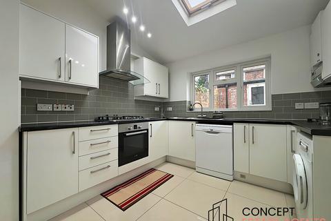 undefined, Totterdown Street, Tooting Broadway, SW17