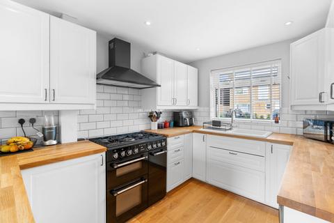 14 Chapmans Way, Over, Cambridge, CB24 5PZ