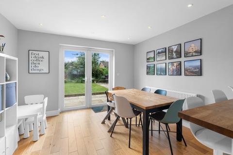 14 Chapmans Way, Over, Cambridge, CB24 5PZ