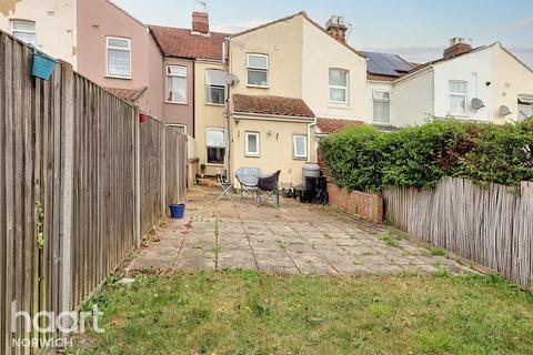 2 bedroom terraced house for sale, Eade Road, Norwich