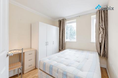 5 bedroom maisonette to rent, Hendre Road, London SE1