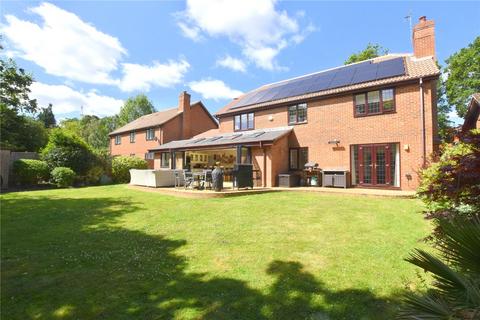 5 bedroom detached house for sale, Berrington Drive, East Horsley, KT24