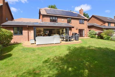 5 bedroom detached house for sale, Berrington Drive, East Horsley, KT24