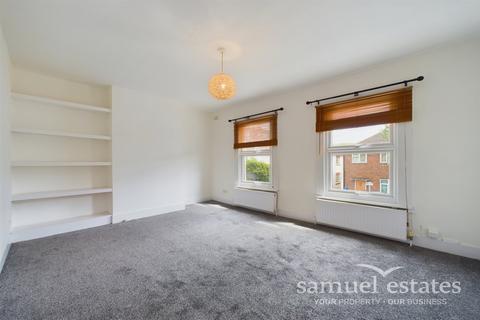 1 bedroom flat to rent, Parkleigh Road, Wimbledon, SW19