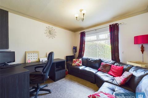 4 Fairway, Bradford, BD7 4JF