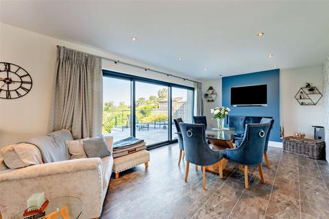 45 Gorstons Lane, Little Neston, Neston, CH64 4EF