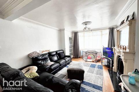 2 bedroom terraced house for sale, Western Avenue, Dagenham