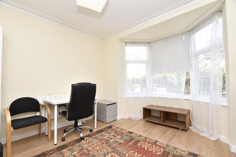 1 bedroom apartment to rent, Onega Terrace, Somerset BA1