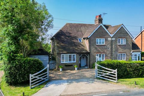 3 bedroom semi-detached house for sale, No Onward Chain On The Outskirts Of Goudhurst