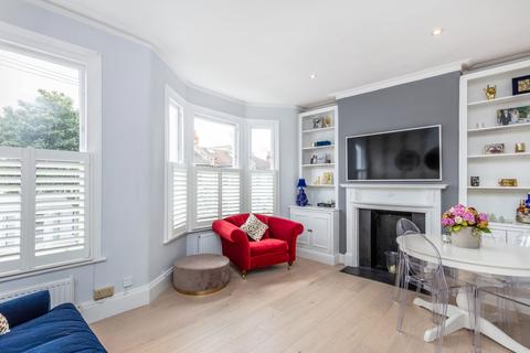 3 bedroom flat for sale, Glenrosa Street, Fulham, London, SW6