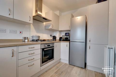 24 Baker Drive, Fradley, Lichfield, WS13 8TD