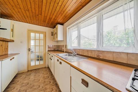 2 bedroom bungalow for sale, Kingshill, Cirencester, Gloucestershire, GL7