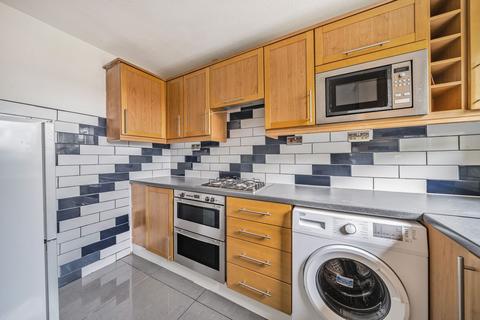 56 Elder Close, Winchester, SO22 4LH