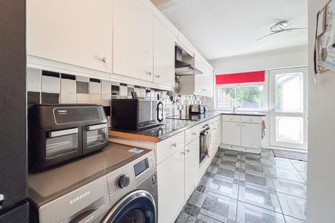 3 bedroom terraced house for sale, Coed Glas, Two Locks, NP44