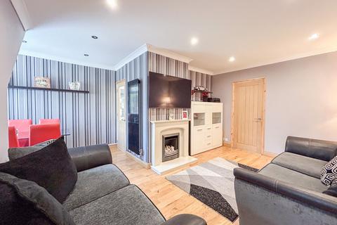 16 Coed Glas, Two Locks, Cwmbran, NP44 7PB