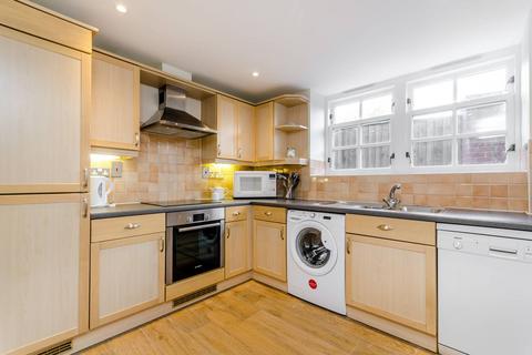 2 bedroom flat to rent, West Hill, West Hill, London, SW15