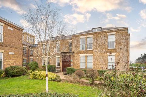 3 bedroom flat to rent, Princess Park Manor, Friern Barnet, London, N11