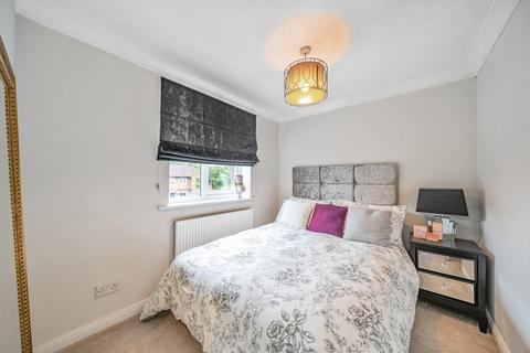 2 bedroom terraced house for sale, Oaktrees, Ash, Aldershot