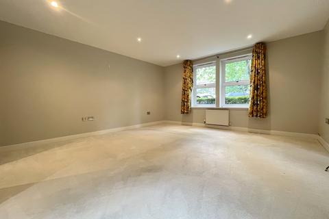 Flat 3, 1 Lansdowne Road, Bromley, BR1 3EH