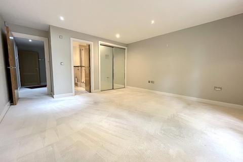 Flat 3, 1 Lansdowne Road, Bromley, BR1 3EH