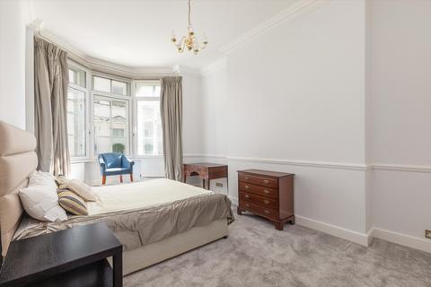 3 bedroom flat for sale, Dover Street, Mayfair, London, W1S