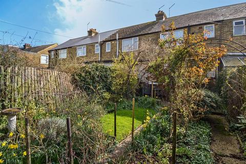 15 Acton Road, Whitstable, CT5 1JH