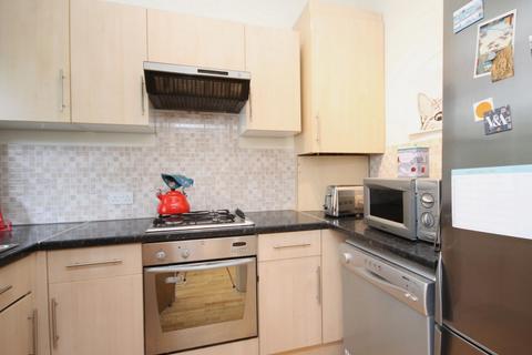 1 bedroom flat to rent, Hillmarton Road, Islington, N7