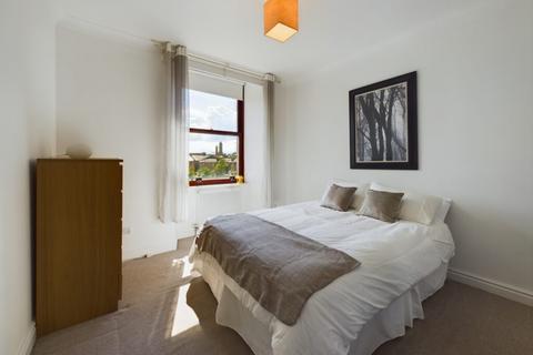 1 bedroom flat for sale, Clarendon Place, Glasgow G20