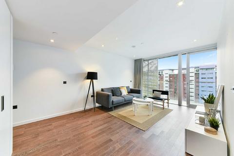 2 bedroom flat to rent, Faraday House, Aurora Gardens, London, SW11
