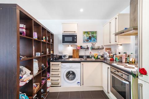 1 bedroom apartment for sale, Padstone House, Capulet, London, E3