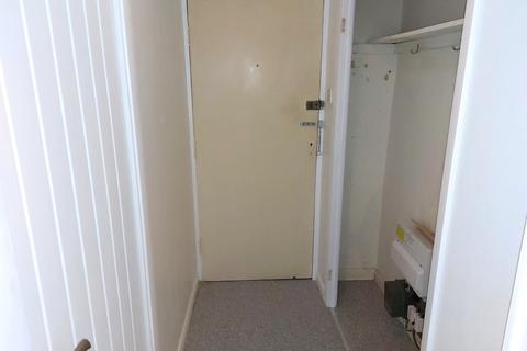 64 Mayfield Road, Salford, M7 3WZ