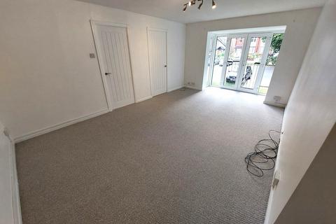 64 Mayfield Road, Salford, M7 3WZ