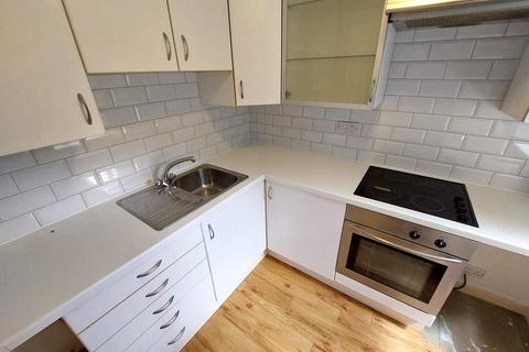 64 Mayfield Road, Salford, M7 3WZ