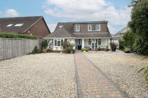 4 bedroom detached house for sale, Delph Road, Wimborne